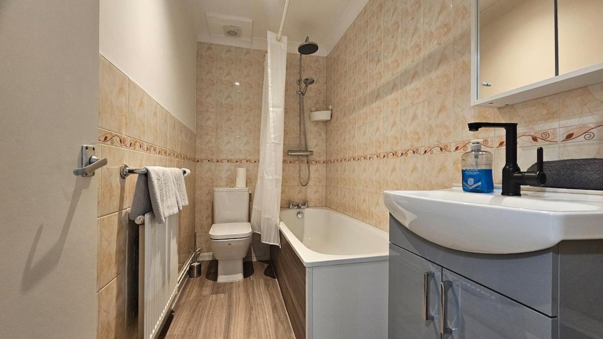 Earl's Court 2 Bed Terrace Flat Appartement *