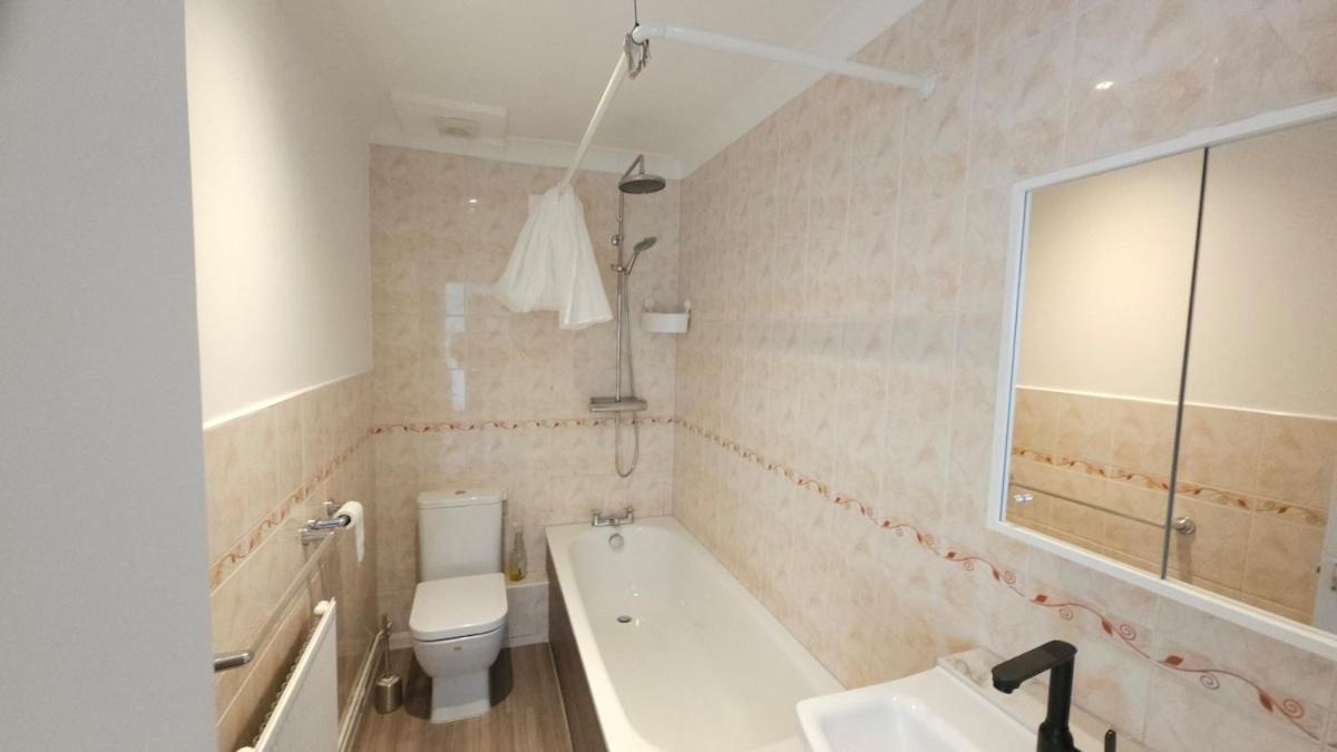 Earl's Court 2 Bed Terrace Flat Appartement *
