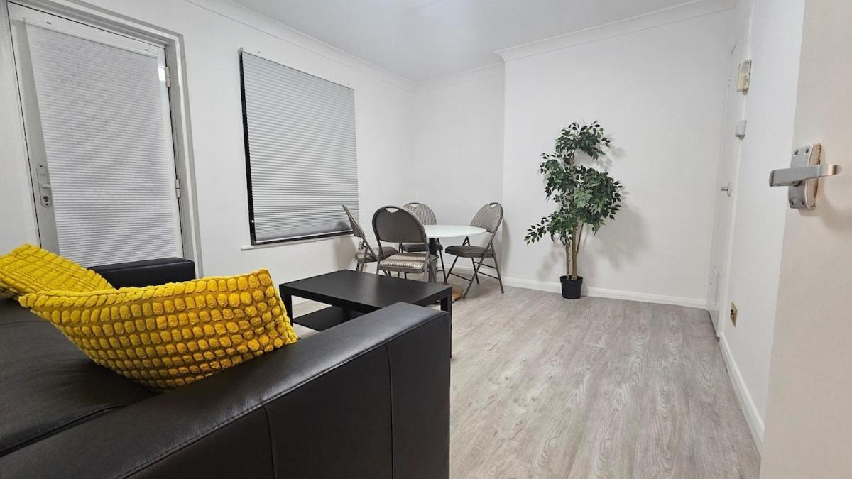 Appartement Earl's Court 2 Bed Terrace Flat